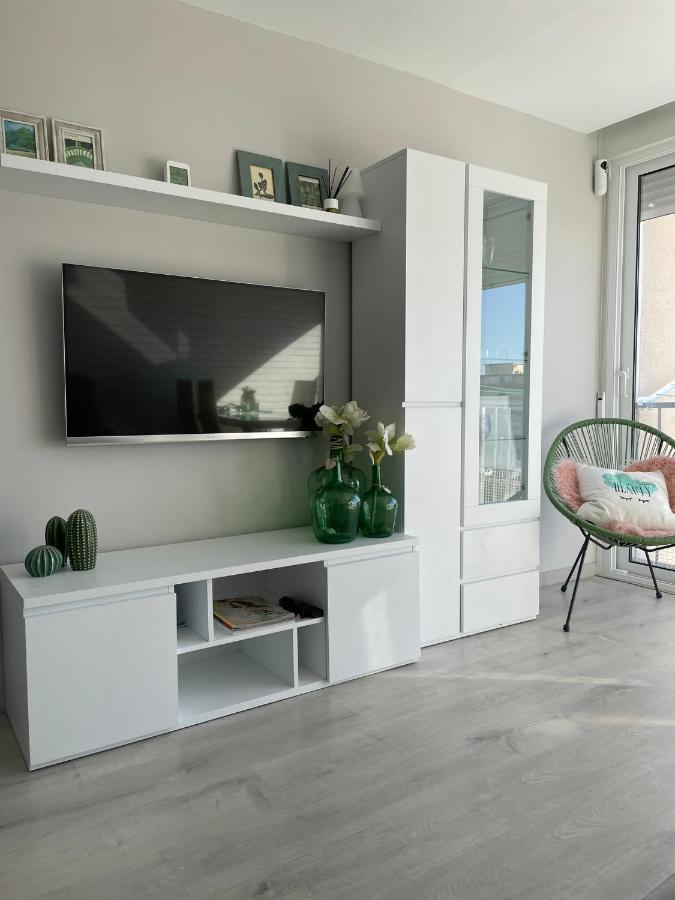 Apartamento Paradis Playa Ла Пинеда Екстериор снимка